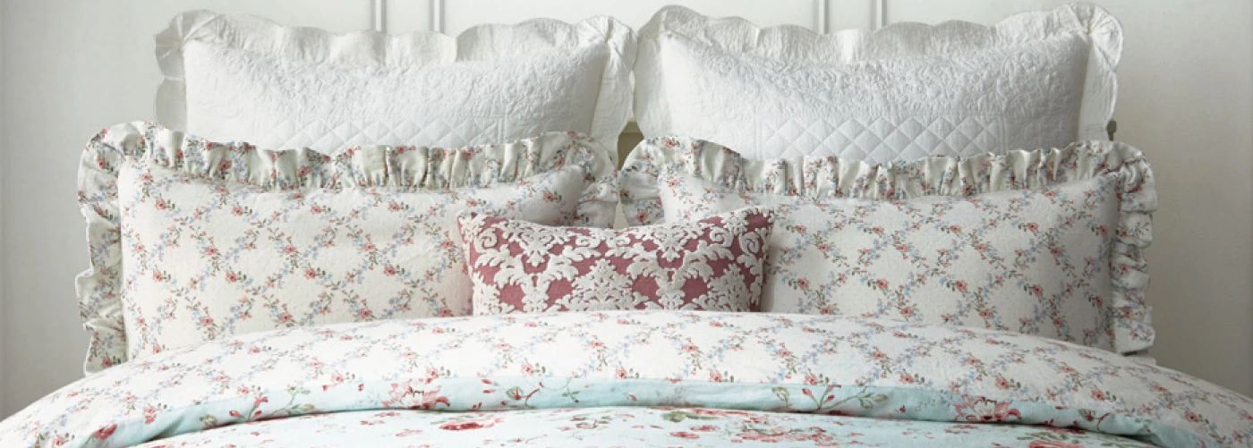 ニトリのコーディネイト「フェミニン」